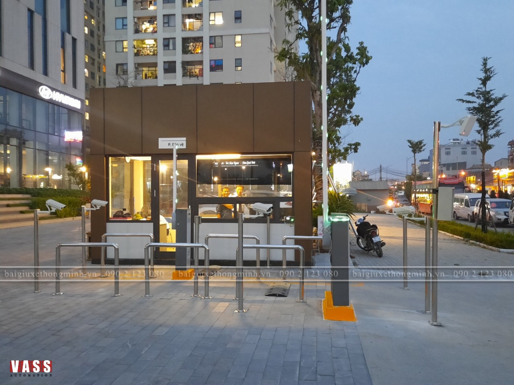 Thiết Bị Kiểm Soát An Ninh